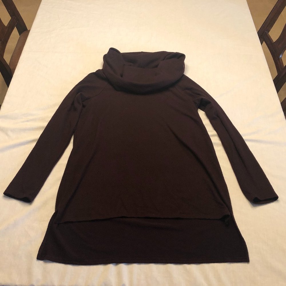 1. State Women's Sweater Size Medium